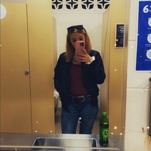 Meet your Posher, Emma